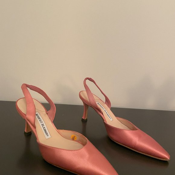 Manolo Blahnik Pink Satin Slingback Pumps - Picture 2 of 4